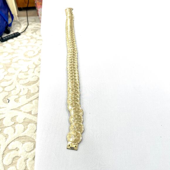 00s Vintage Gold Sand Dollar Medallion Belt - Picture 10 of 13